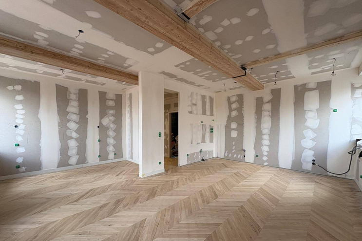 Rénovation séjour — parquet chevron